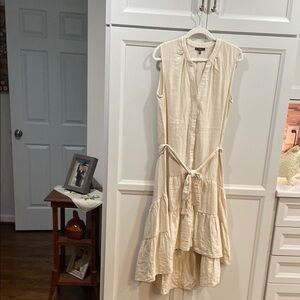 DREW Cream V-Neck dress Size Medium Cotton Hi-low with tiered ruffles